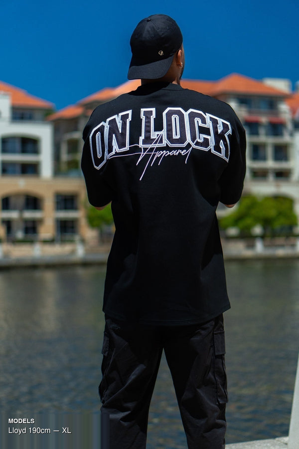 MONOLITH TEE - BLACK ON BLACK