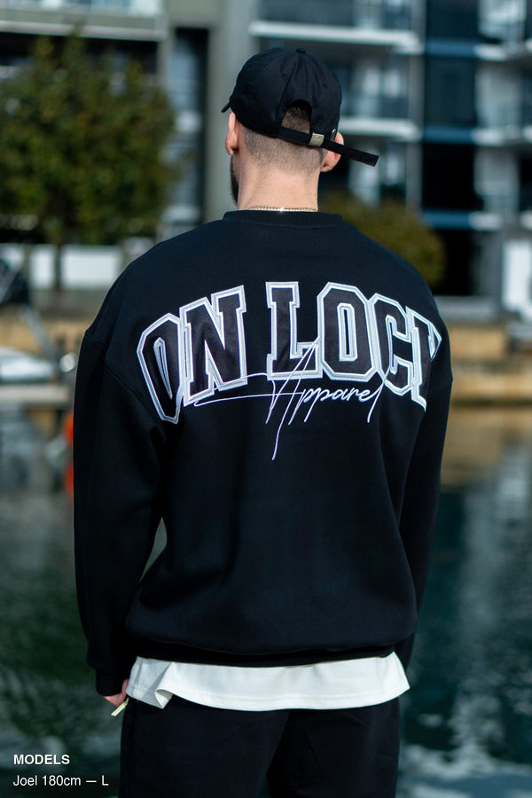 MONOLITH PULLOVER - BLACK ON BLACK