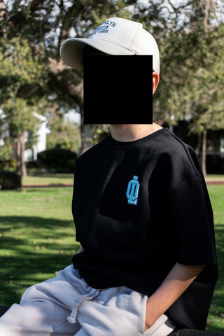 OL SERIES KIDS TEE - PITCH BLACK FT. ARCTIC BLUE