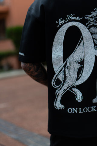 LION HEARTED TEE - PITCH BLACK
