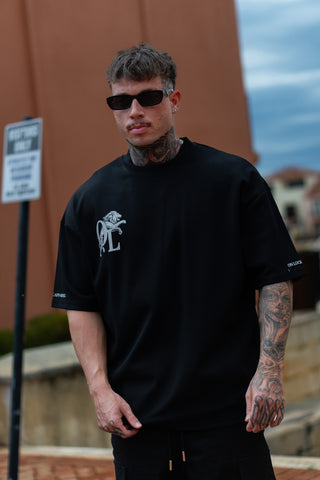 LION HEARTED TEE - PITCH BLACK