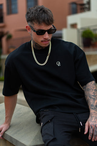 INITIAL TEE - BLACK FT. CREAM