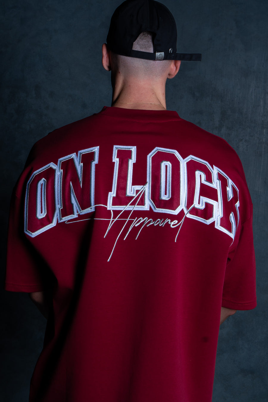 MONOLITH TEE - BLOOD RED