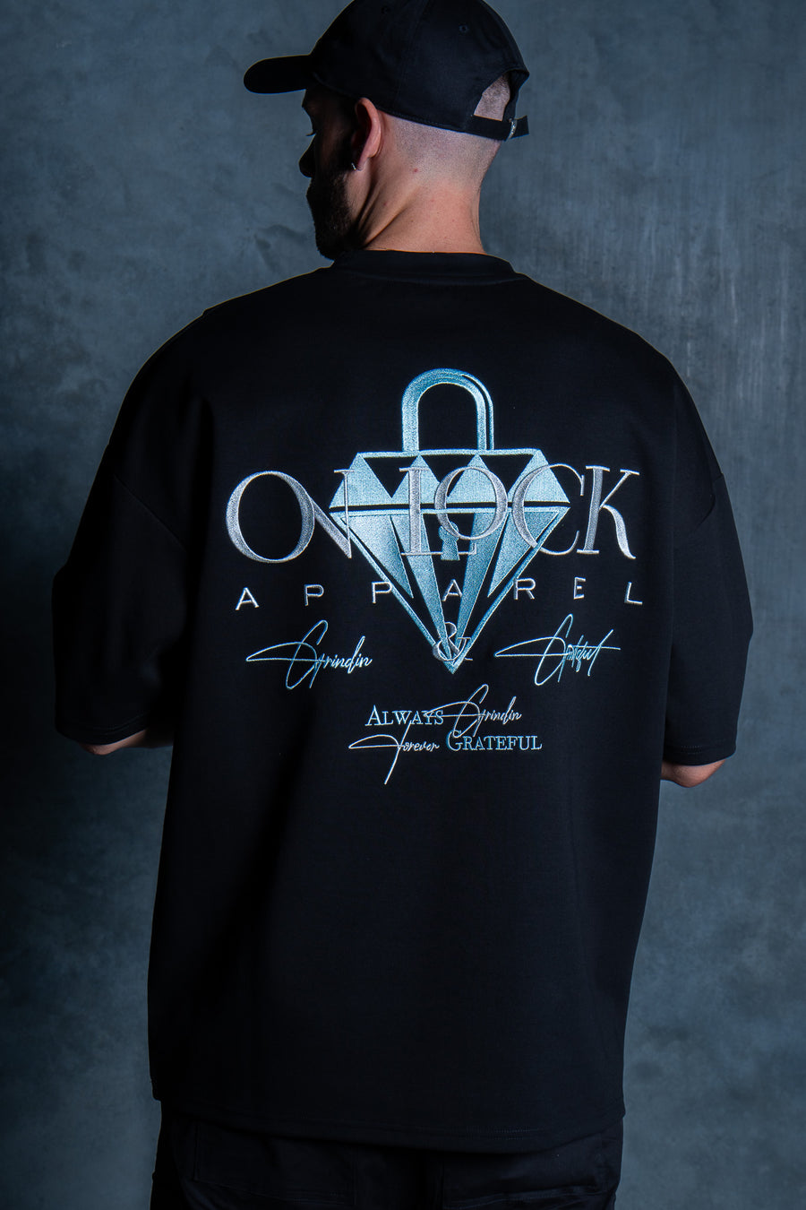 GRATEFUL TEE - PITCH BLACK