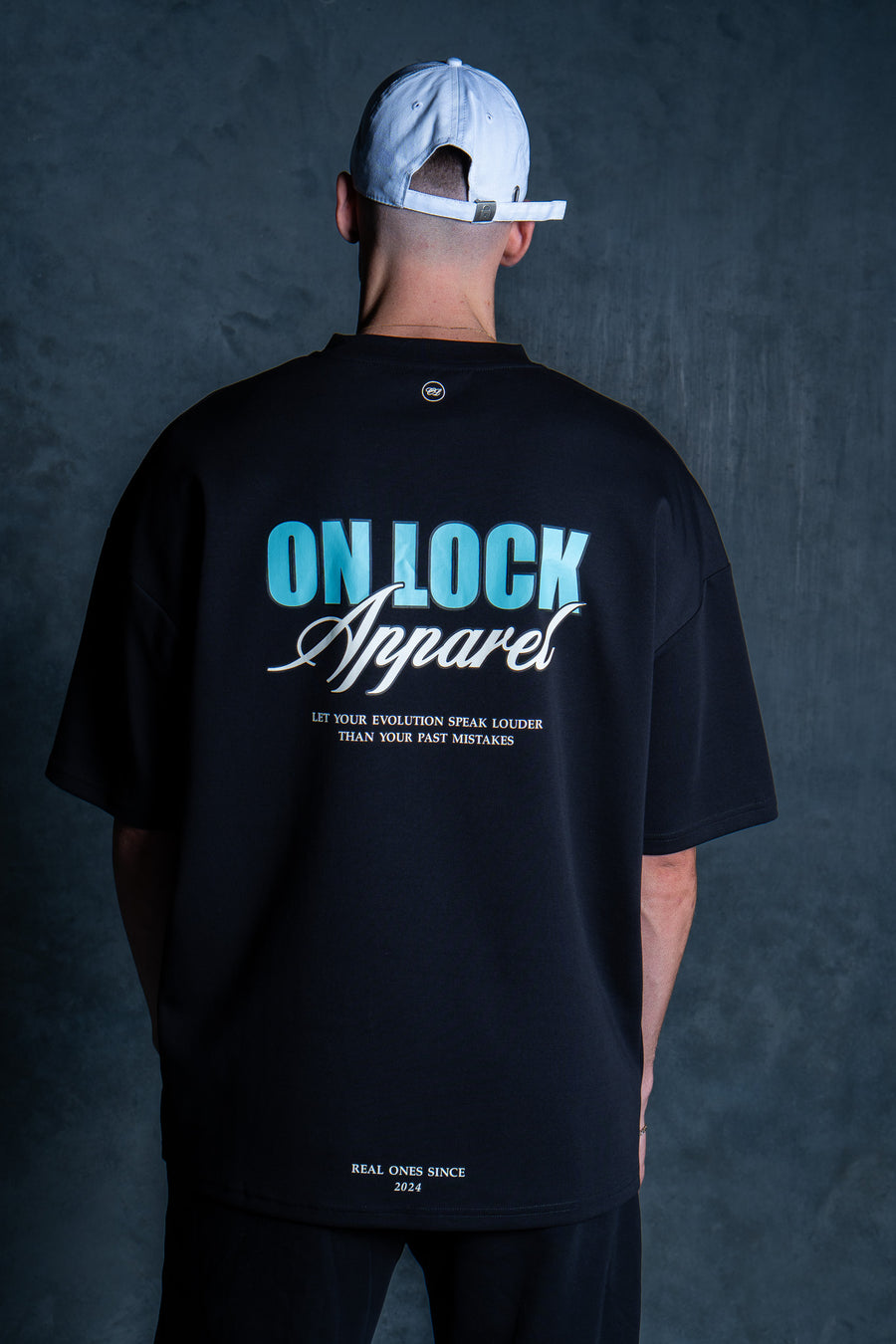 EVOLVE TEE - BLACK