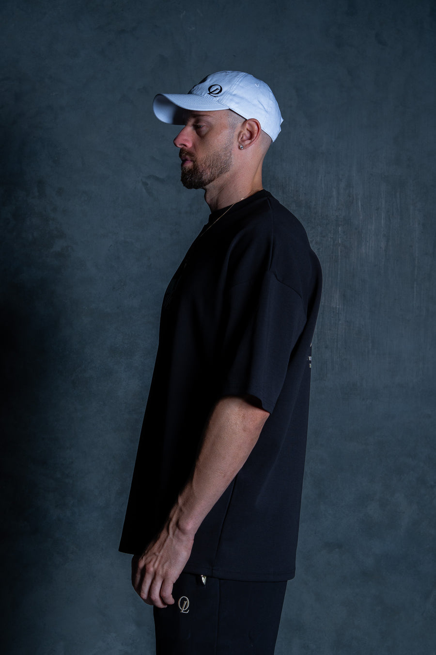 EVOLVE TEE - BLACK