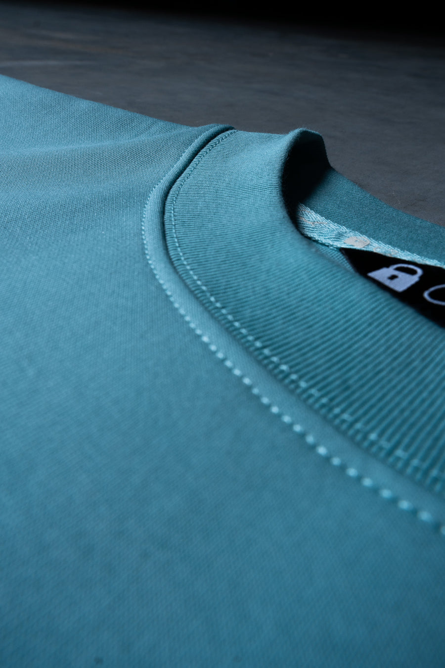 EVOLVE TEE - PISTACHIO BLUE