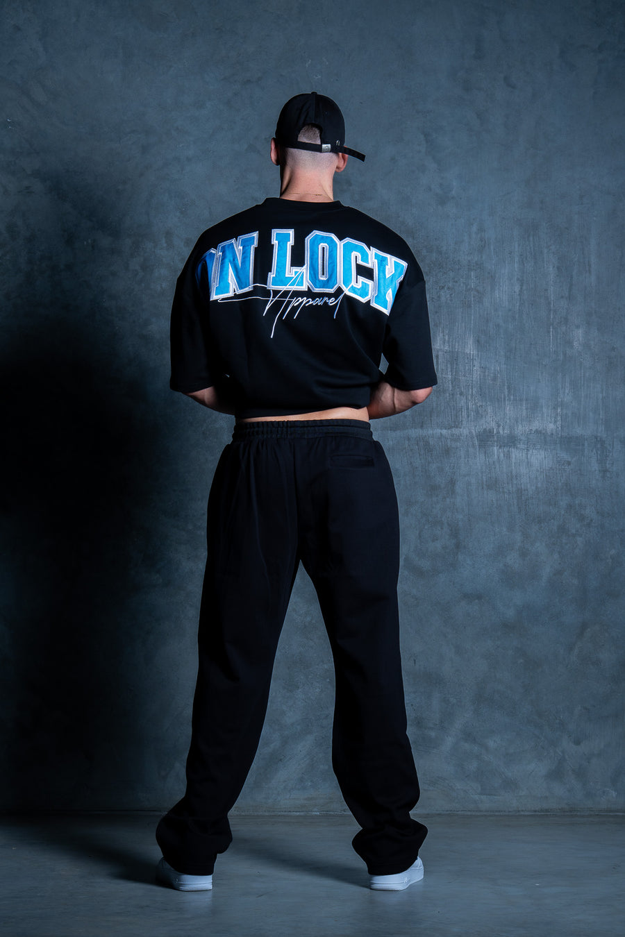 INITIAL SWEATPANTS - BLACK FT. CREAM