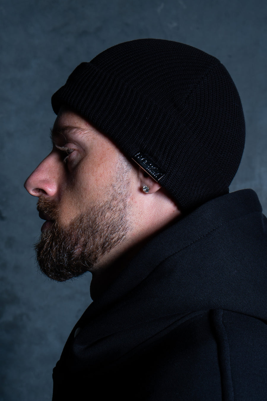 BELIEVE BEANIE - BLACK
