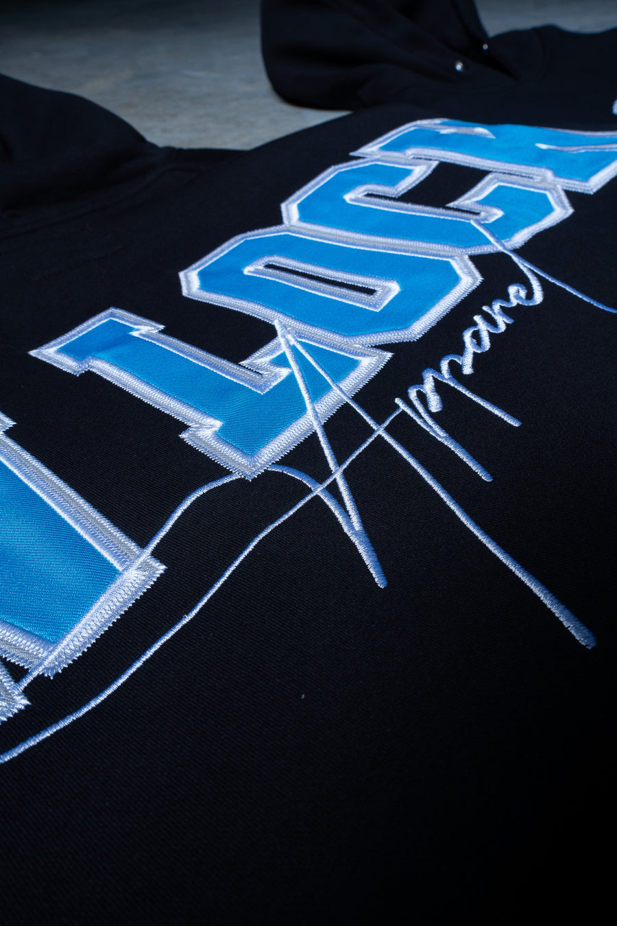 MONOLITH HOODIE - BLACK FT. ARCTIC BLUE
