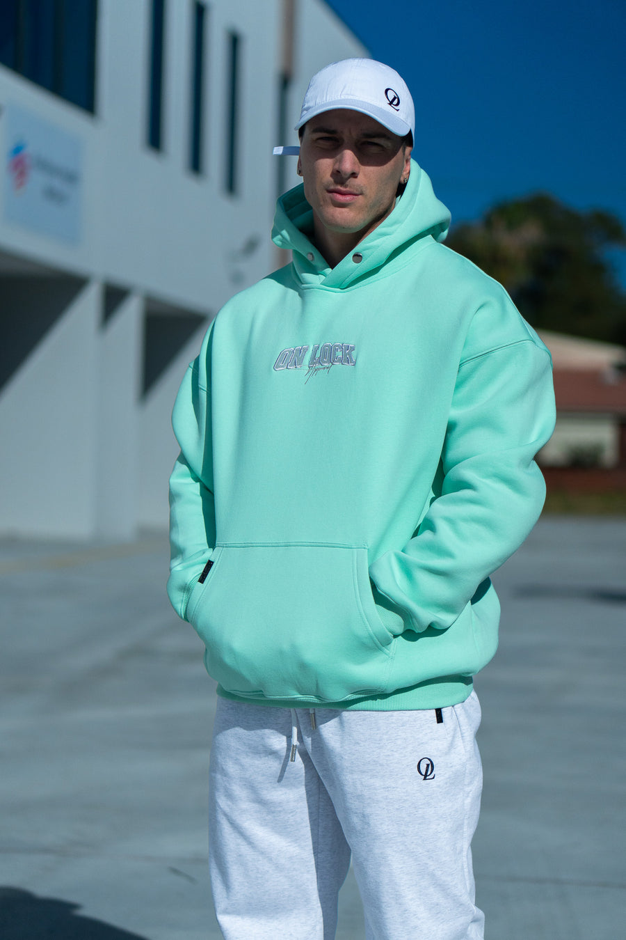 MONOLITH HOODIE - TIFFANY