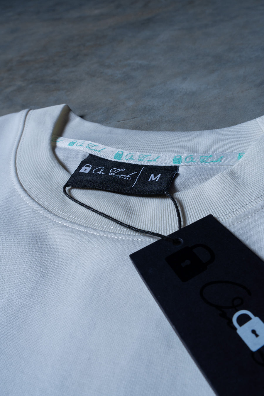 MONOLITH TEE - SOFT WHITE FT. TIFFANY