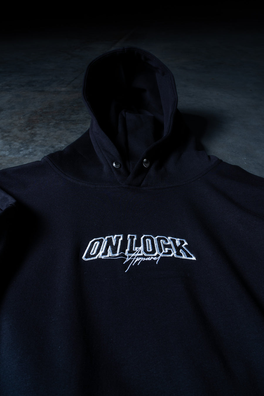 MONOLITH HOODIE - BLACK ON BLACK