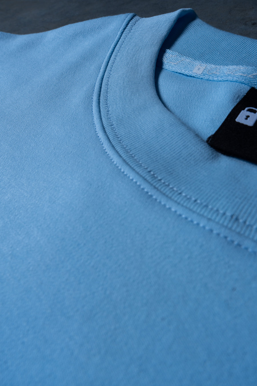 MONOLITH TEE - BABY BLUE
