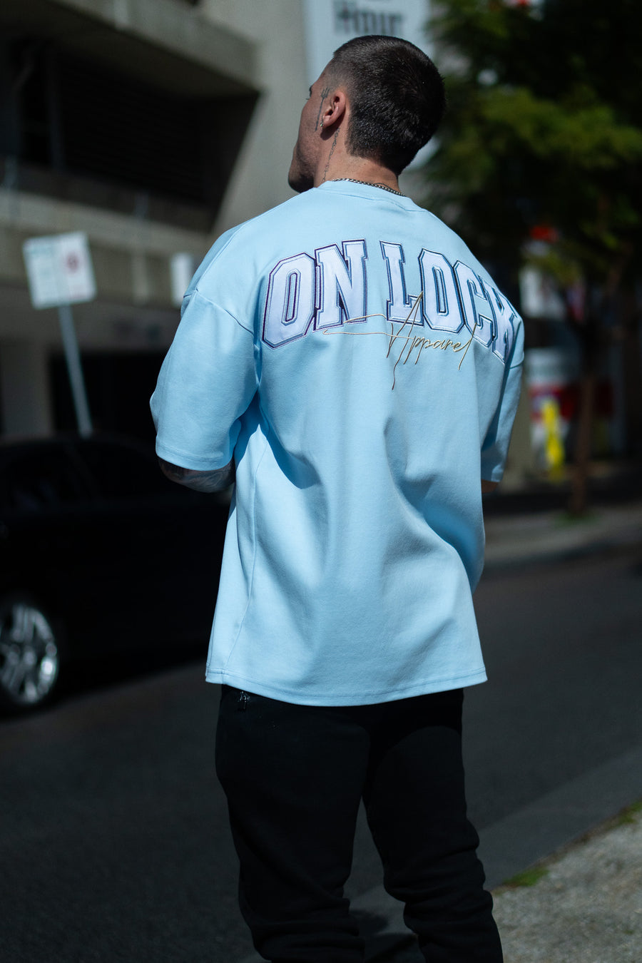 MONOLITH TEE - BABY BLUE