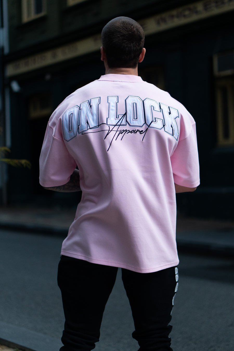 MONOLITH TEE - PINK