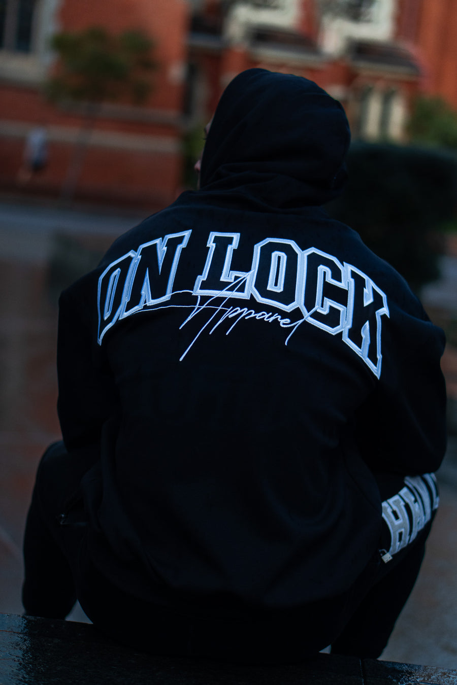 MONOLITH HOODIE - BLACK ON BLACK