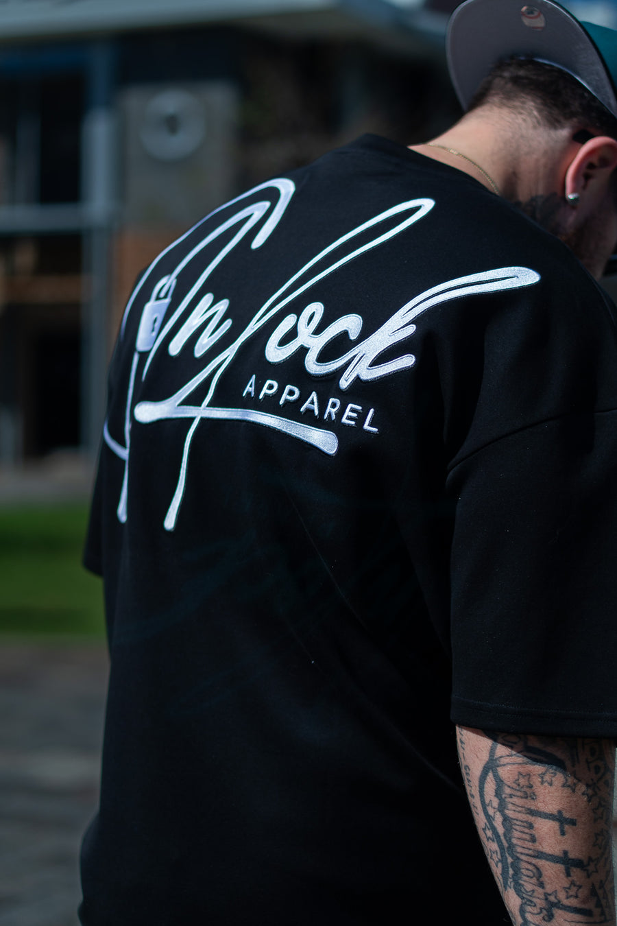 SIGNATURE TEE - BLACK