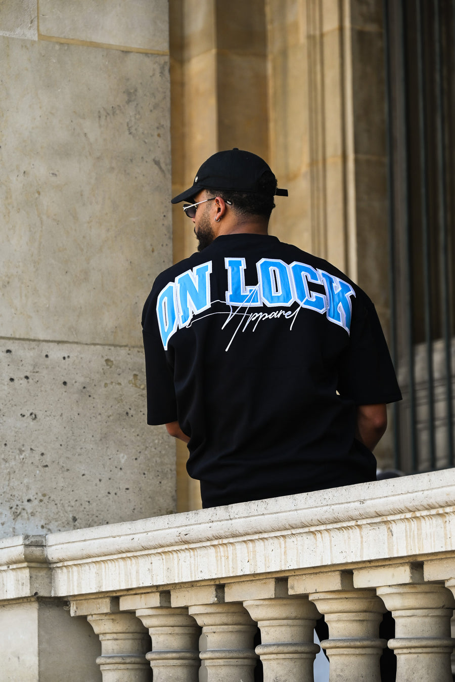MONOLITH TEE - BLACK FT. BLUE