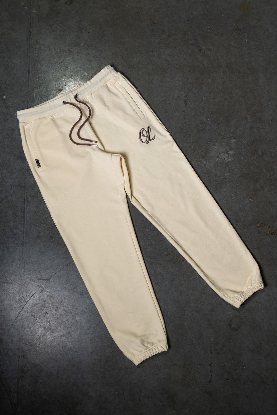 CONSISTENCY SWEATPANTS - RICH VANILLA - SWEATPANTSOn Lock Apparel