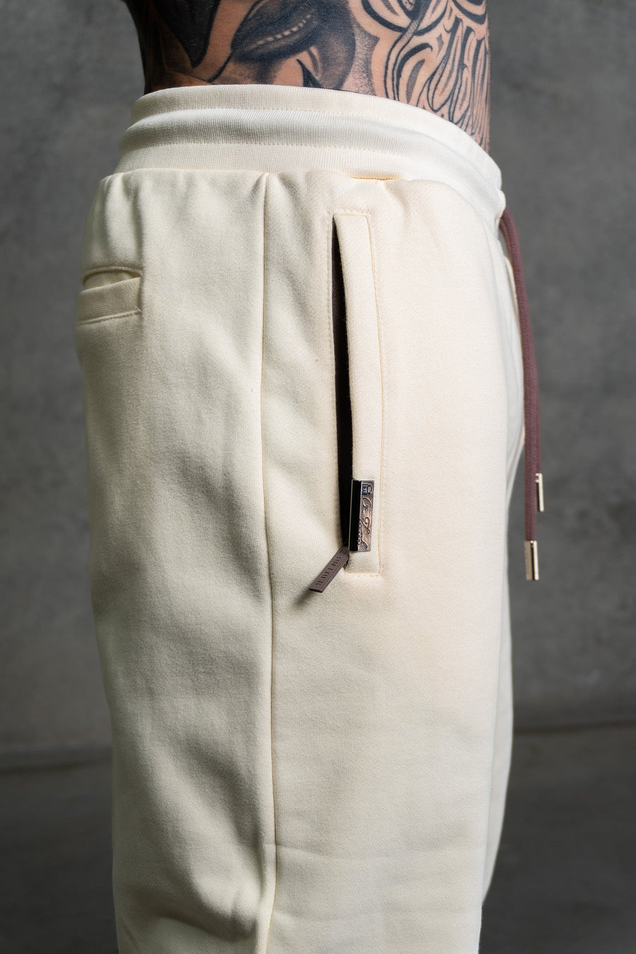 CONSISTENCY SWEATPANTS - RICH VANILLA - SWEATPANTSOn Lock Apparel