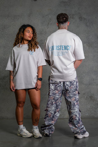 CONSISTENCY TEE - PLATINUM - TEESOn Lock Apparel