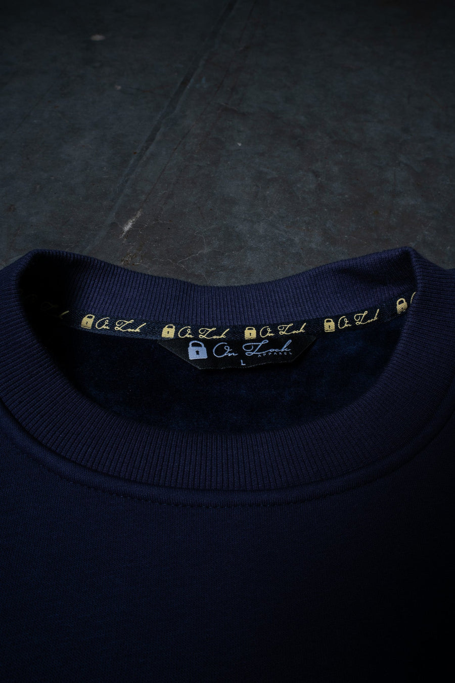 DAY ONES PULLOVER - NAVY - PULLOVEROn Lock Apparel