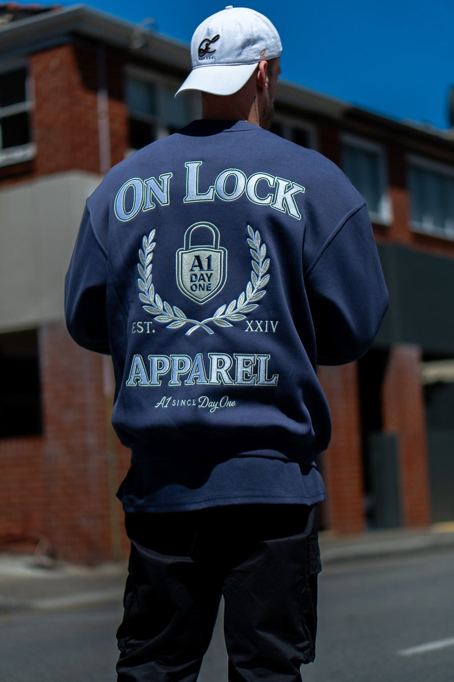 DAY ONES PULLOVER - NAVY - PULLOVEROn Lock Apparel