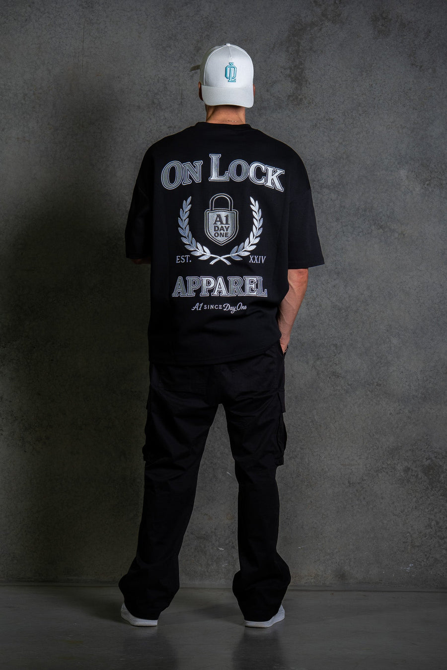 DAY ONES TEE - BLACK - TEESOn Lock Apparel