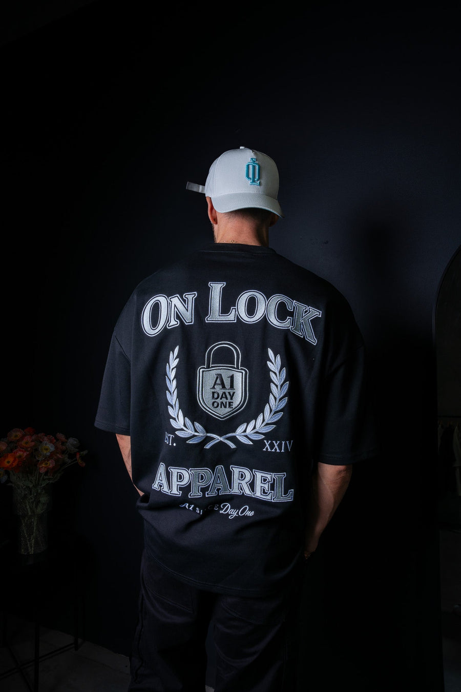 DAY ONES TEE - BLACK - TEESOn Lock Apparel