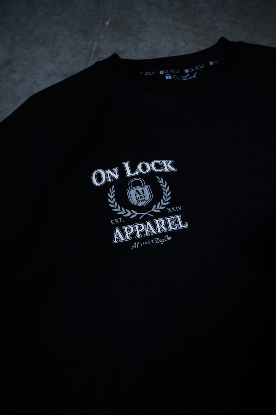DAY ONES TEE - BLACK - TEESOn Lock Apparel