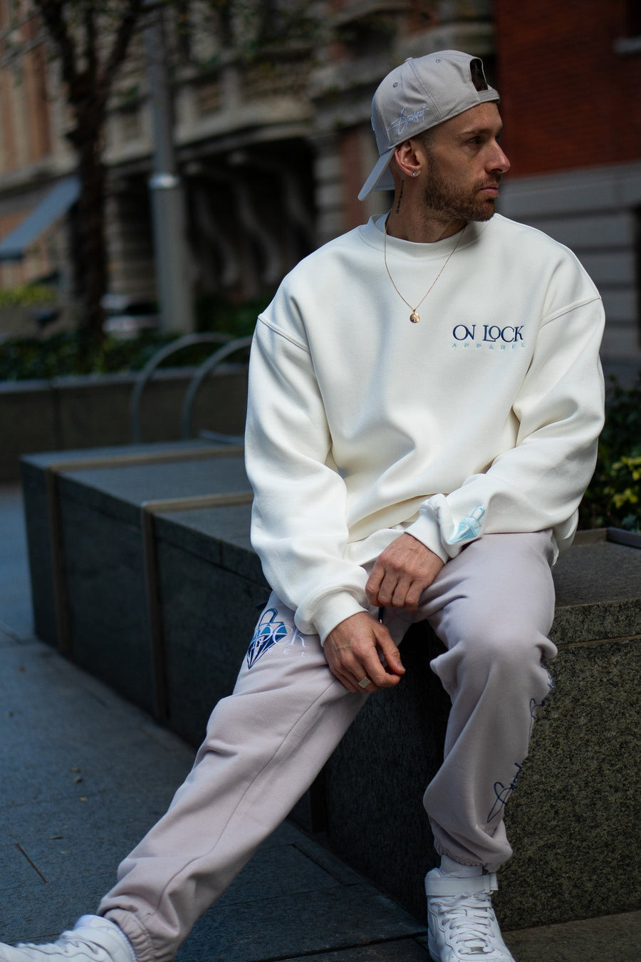 GRATEFUL PULLOVER - SOFT WHITE - PULLOVEROn Lock Apparel