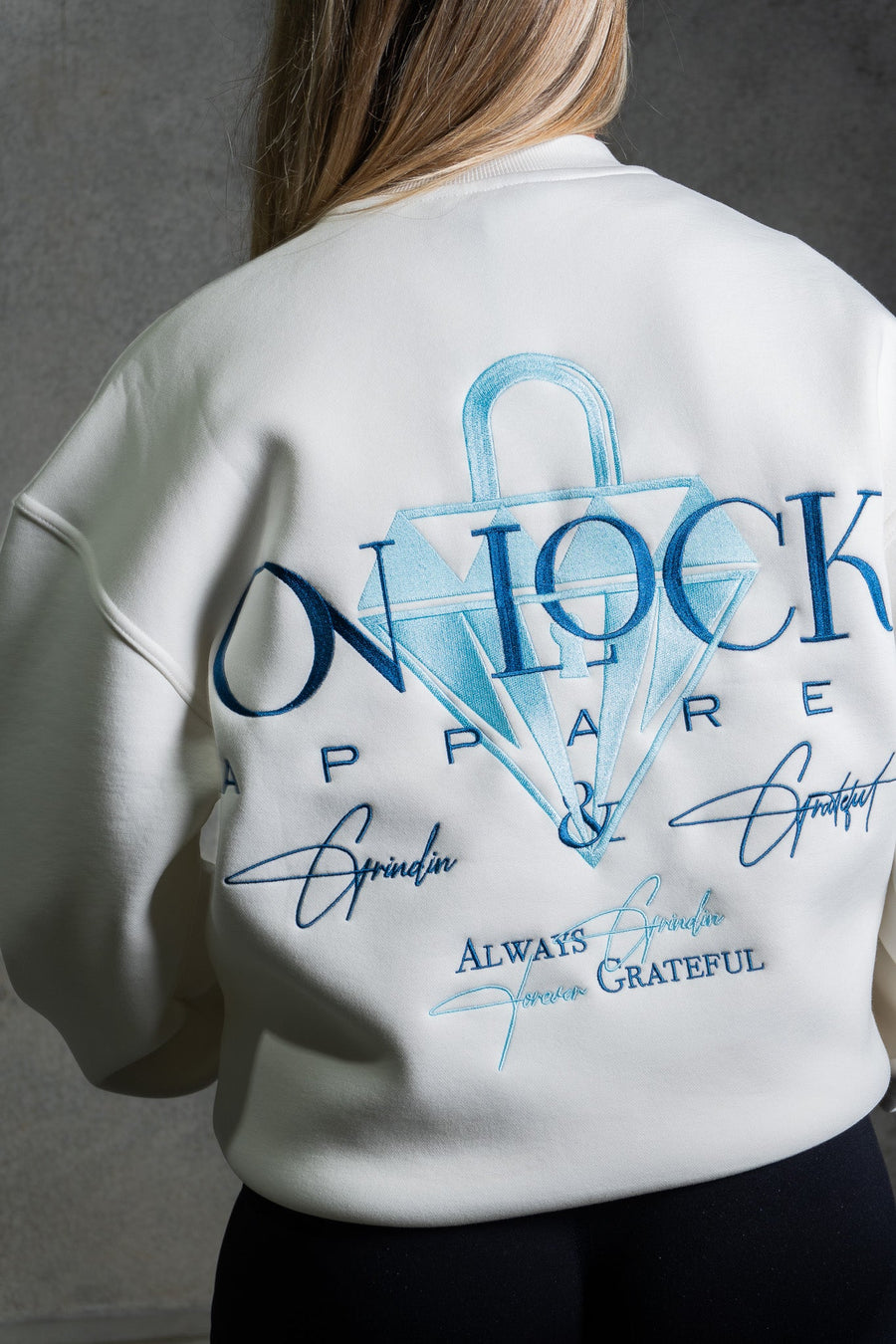 GRATEFUL PULLOVER - SOFT WHITE - PULLOVEROn Lock Apparel