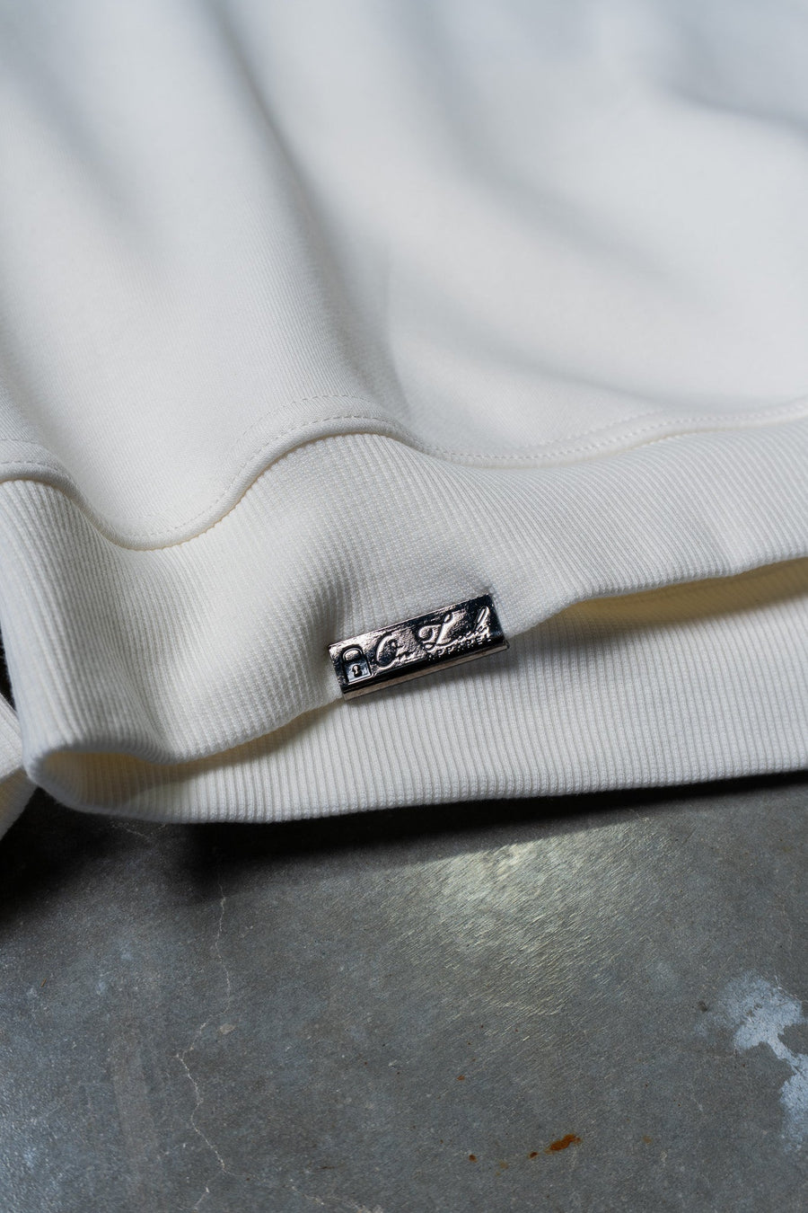 GRATEFUL PULLOVER - SOFT WHITE - PULLOVEROn Lock Apparel
