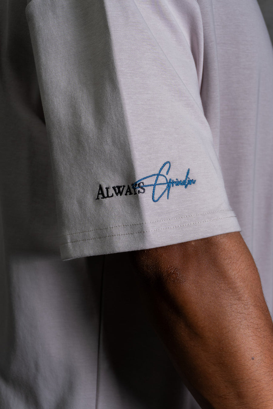 GRATEFUL TEE - ELUSION GREY - TEESOn Lock Apparel
