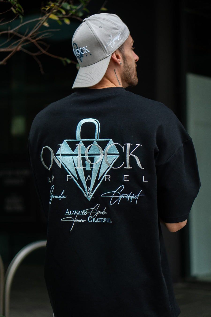 GRATEFUL TEE - PITCH BLACK - TEESOn Lock Apparel