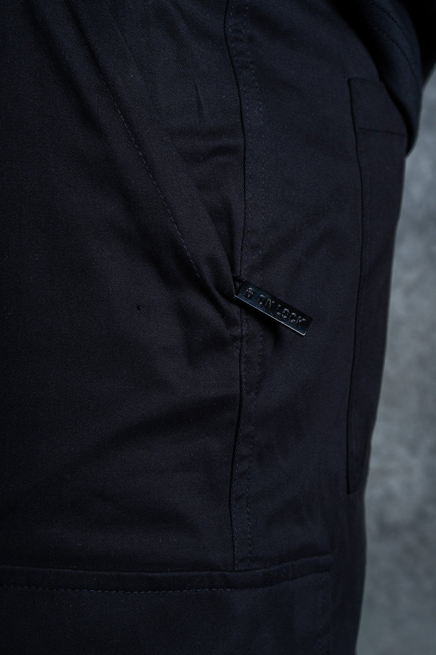 INITIAL CARGOS - BLACK - CARGO PANTSOn Lock Apparel