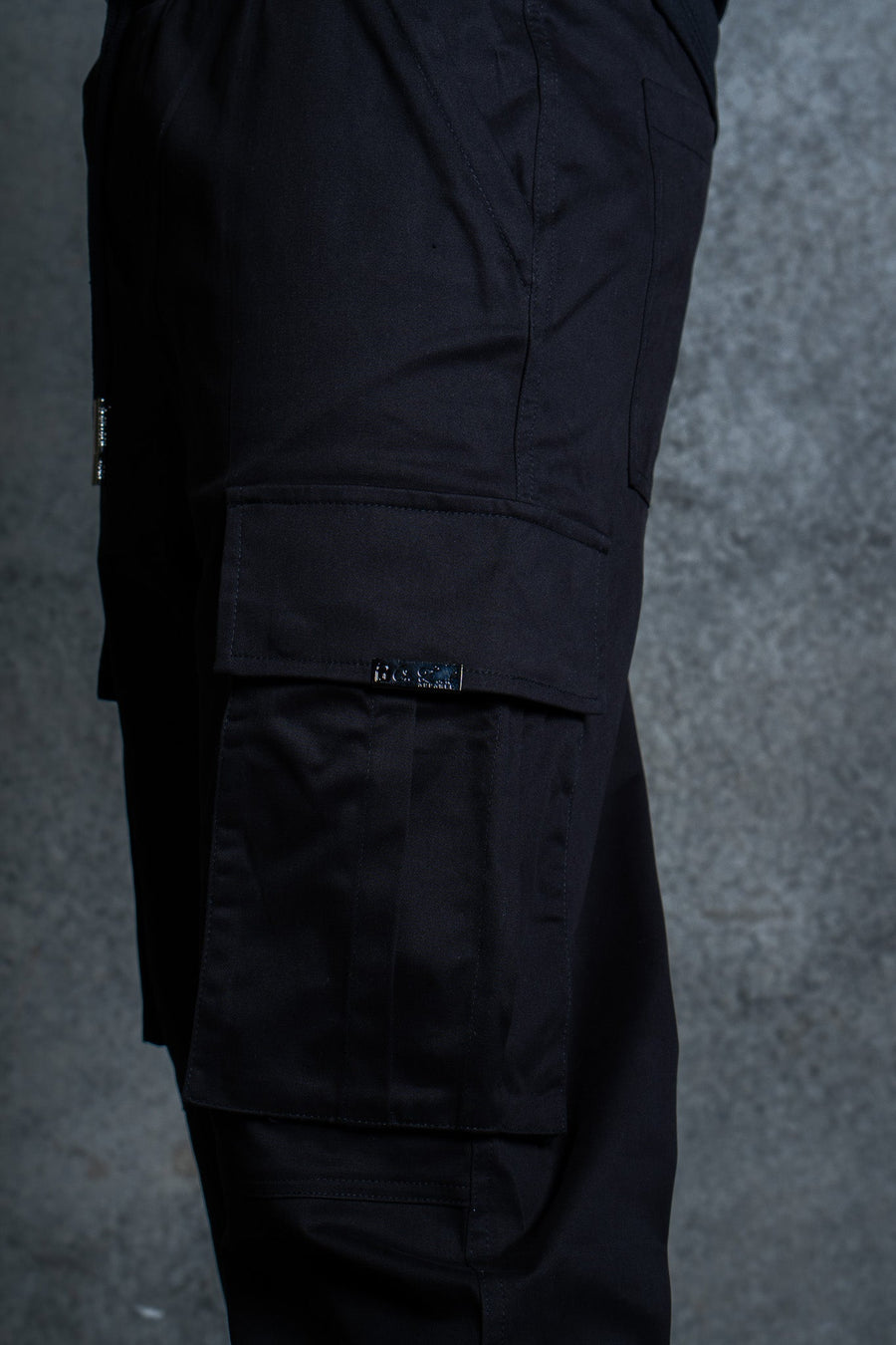 INITIAL CARGOS - BLACK - CARGO PANTSOn Lock Apparel