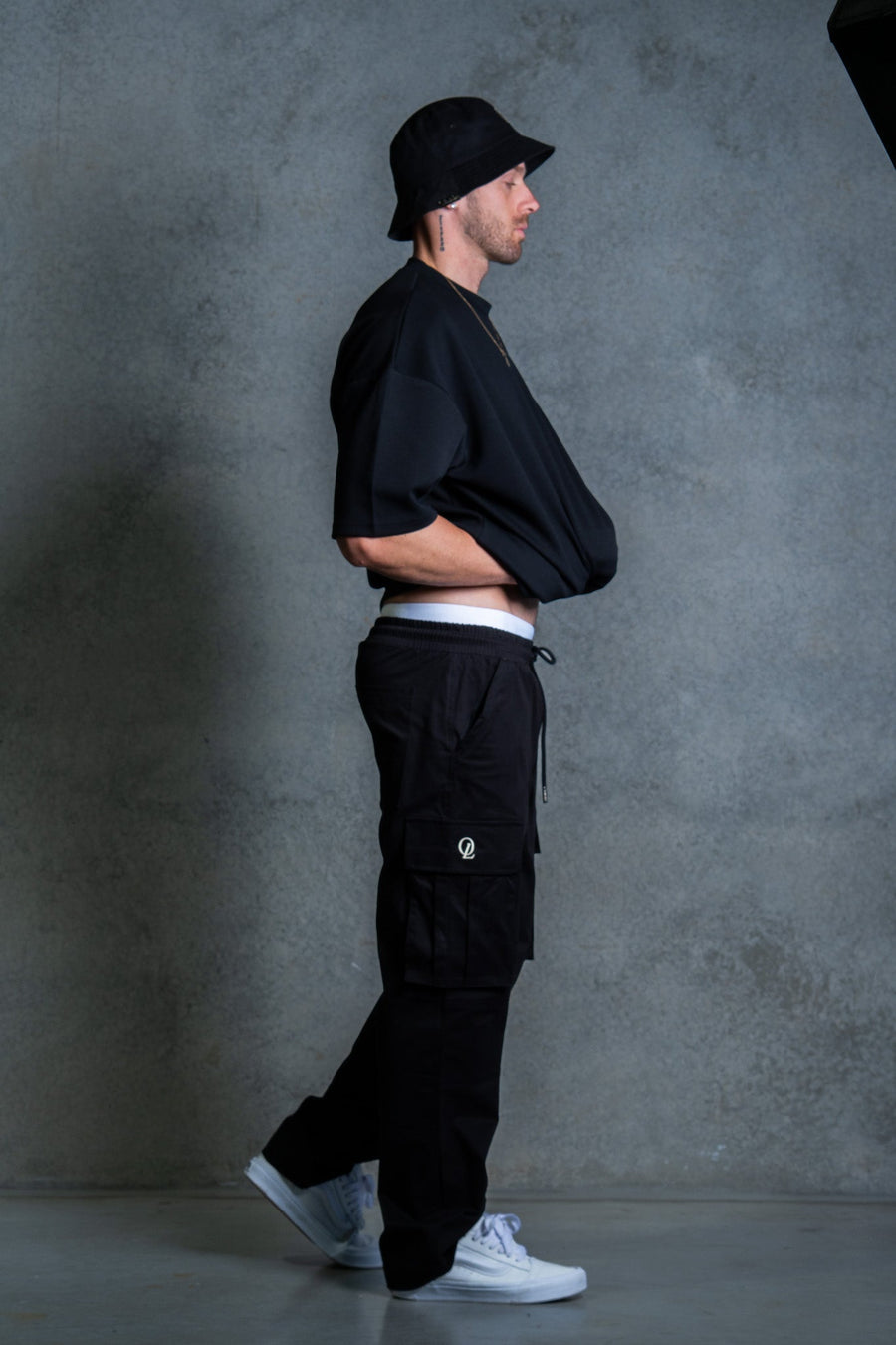INITIAL CARGOS - BLACK - CARGO PANTSOn Lock Apparel