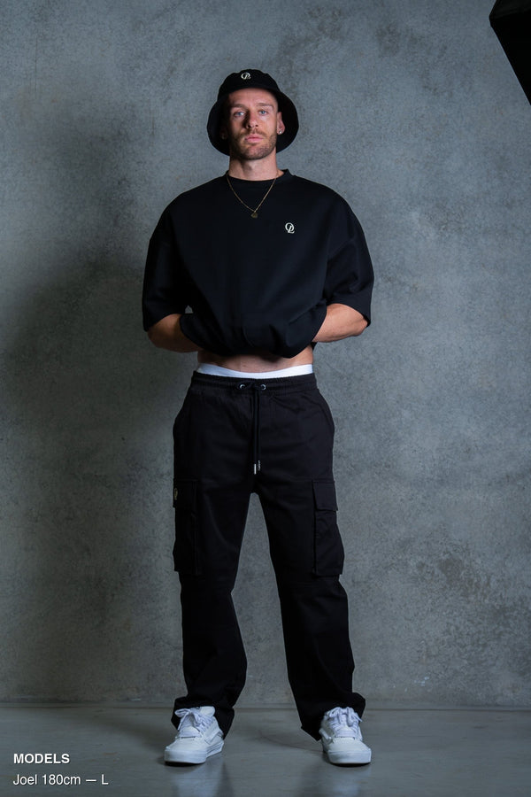INITIAL CARGOS - BLACK