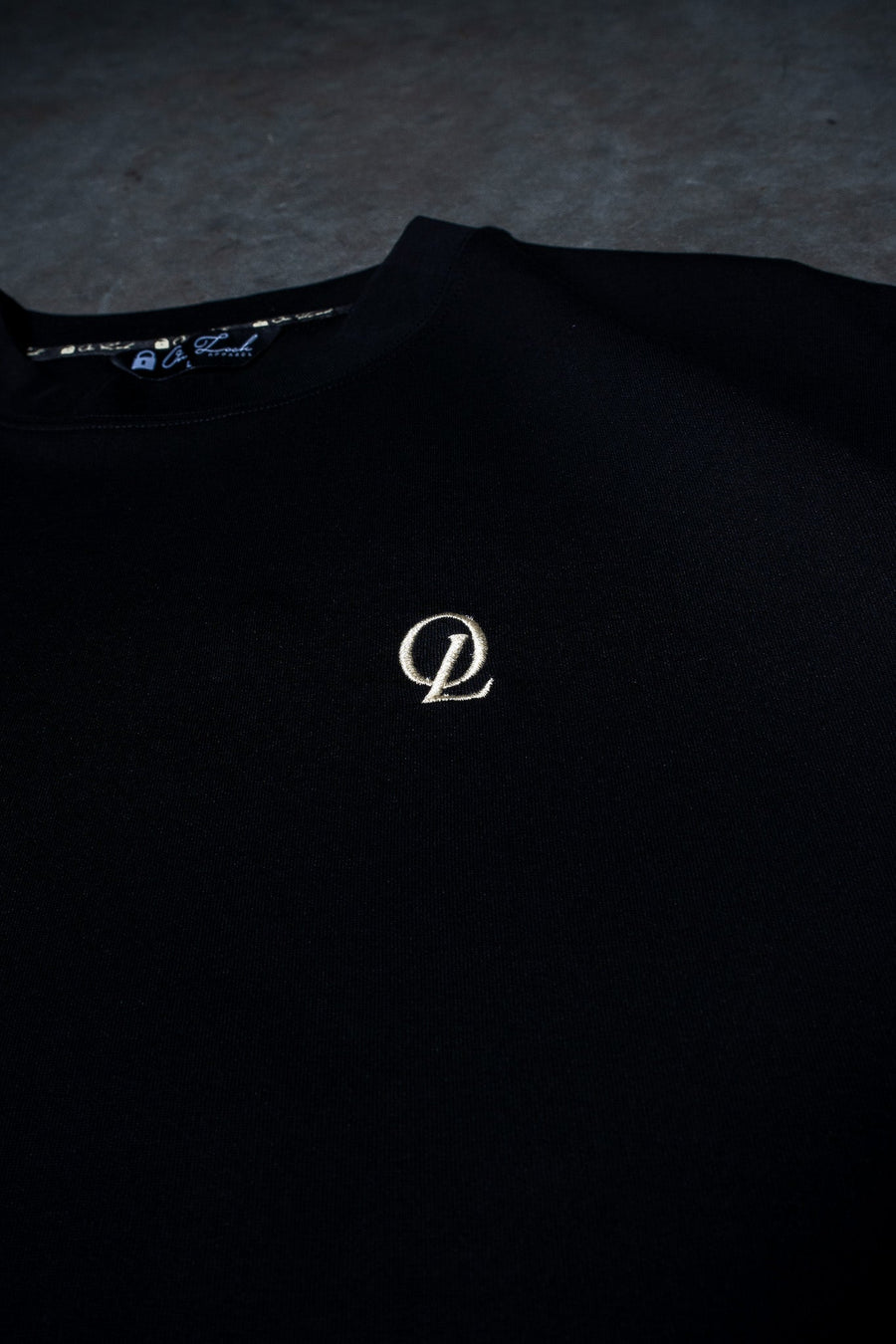 INITIAL TEE - BLACK FT. CREAM - TEESOn Lock Apparel
