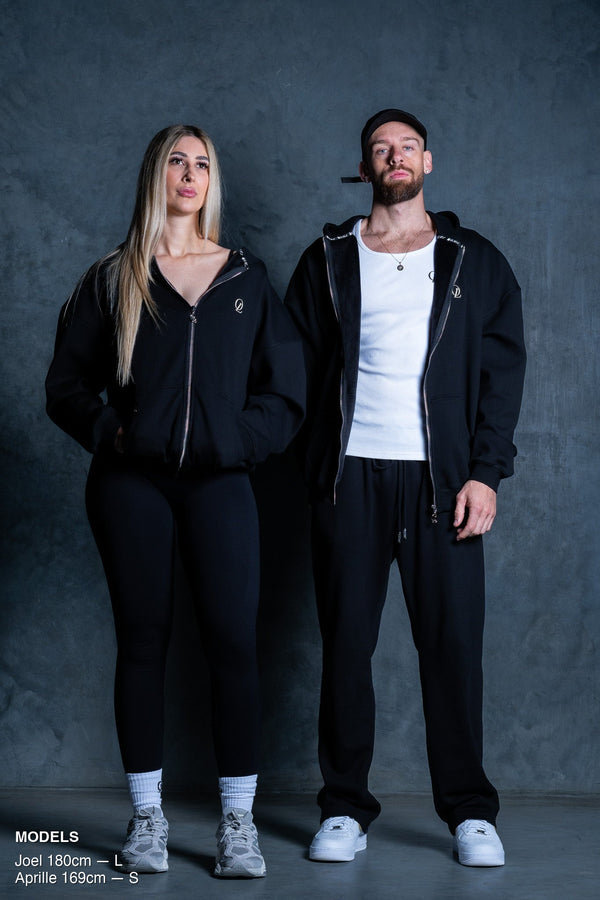 INITIAL ZIP HOOD - BLACK FT. CREAM