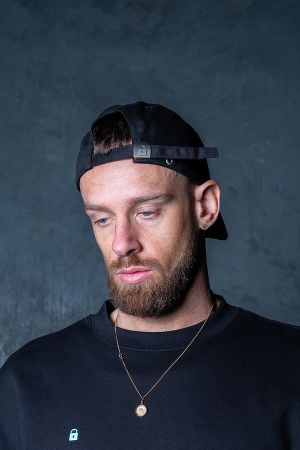 LIL LOCK STRAP BACK - BLACK ft. BABY BLUE