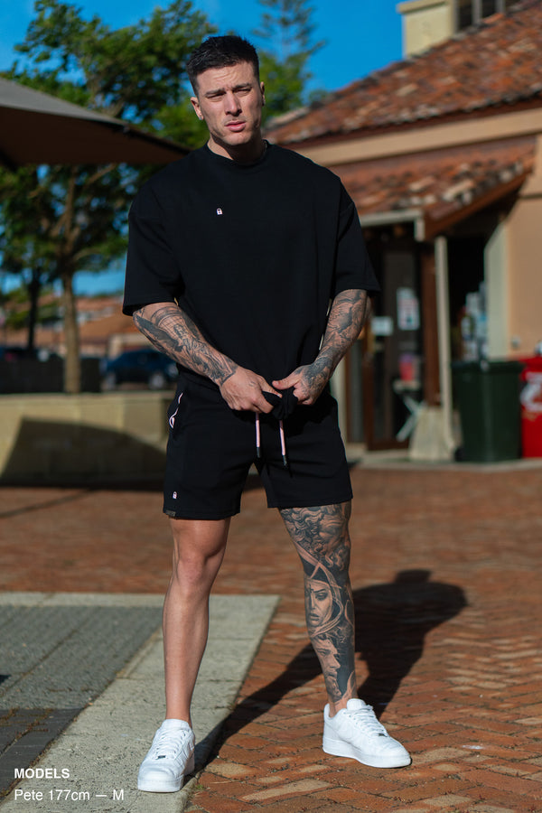 LIL LOCK TEE - BLACK ft. ROSE