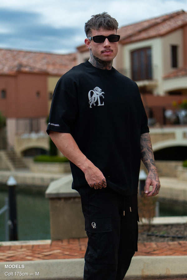 LION HEARTED TEE - PITCH BLACK