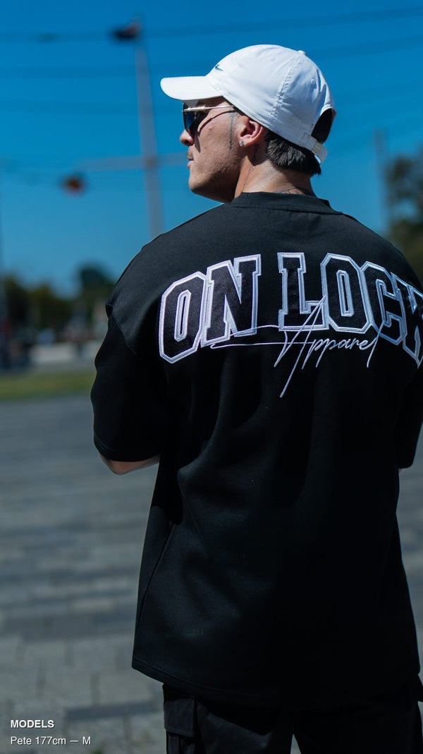 MONOLITH TEE - BLACK ON BLACK