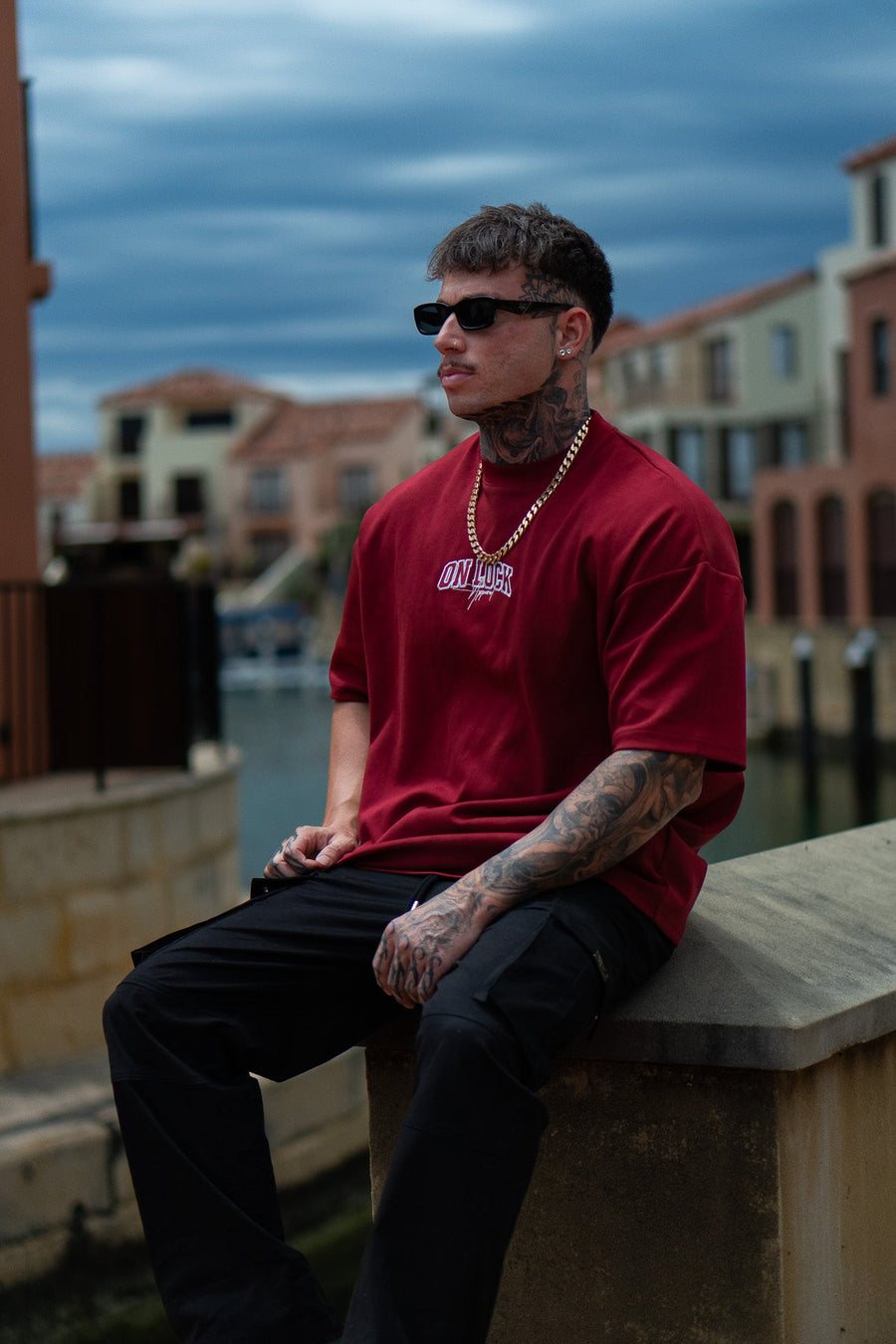 MONOLITH TEE - BLOOD RED - TEESOn Lock Apparel