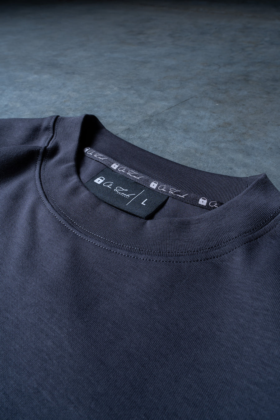 Supreme Tee - Charcoal